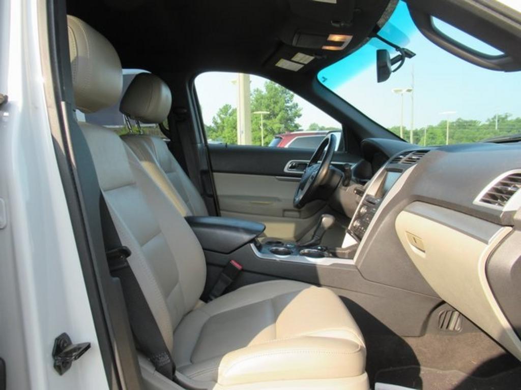 2012 Ford Explorer - $8,000