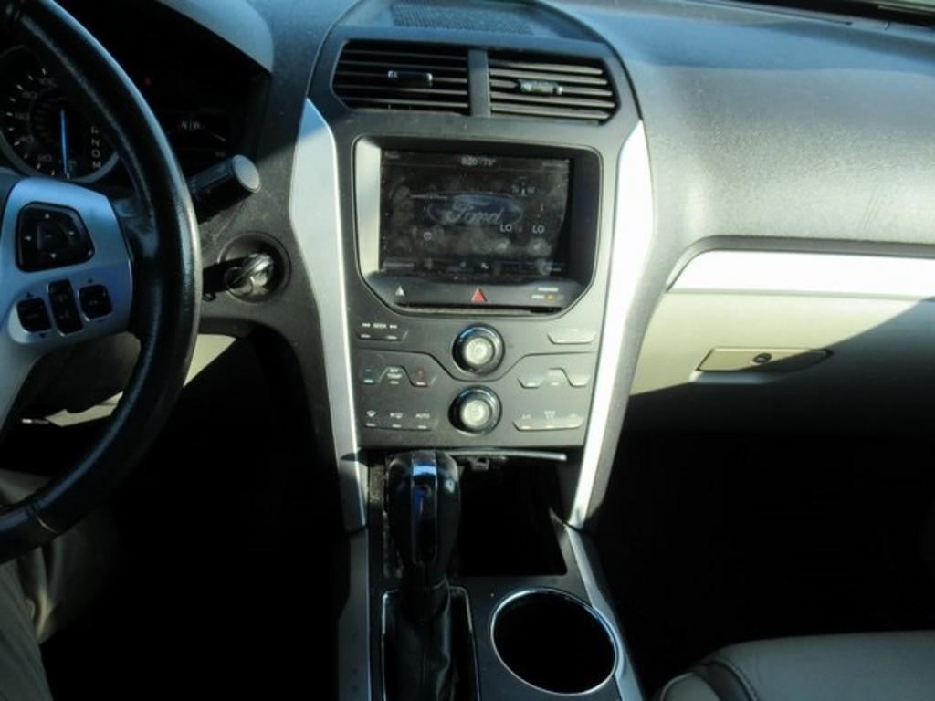 2012 Ford Explorer - $8,000