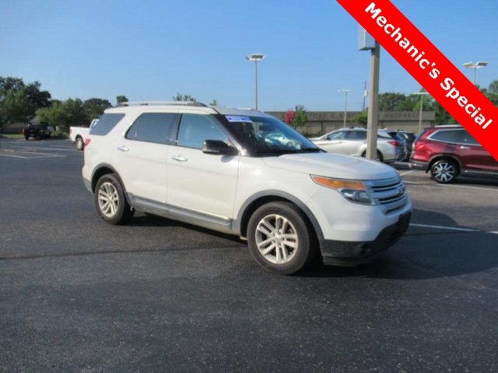 2012 Ford Explorer - $8,000