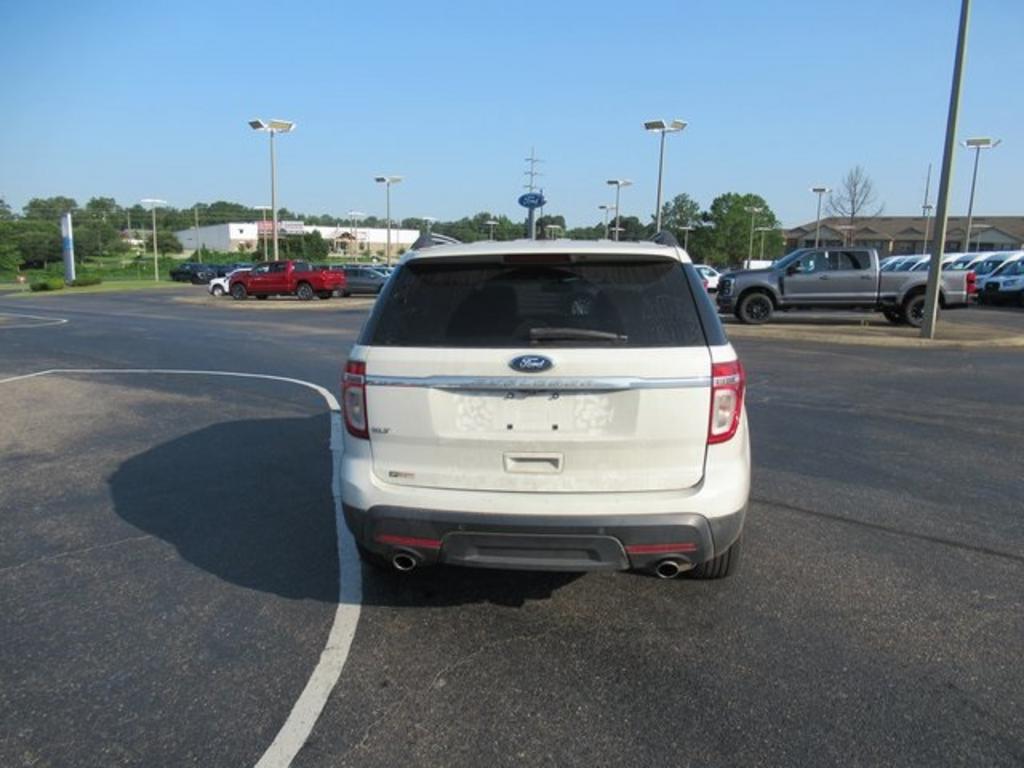 2012 Ford Explorer - $8,000