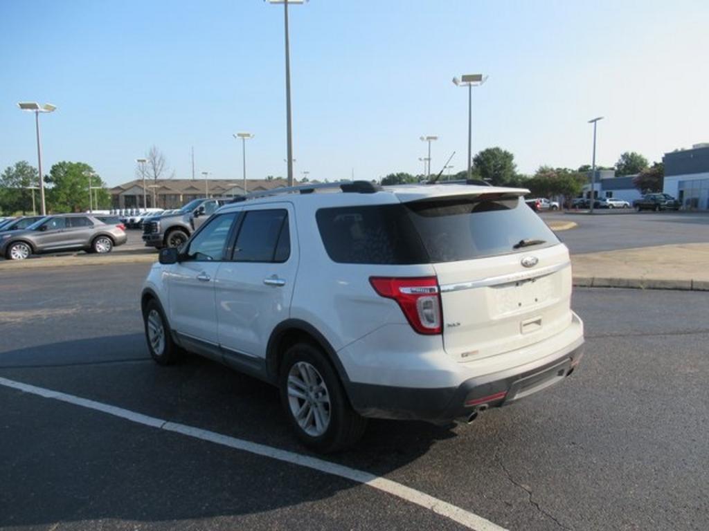 2012 Ford Explorer - $8,000
