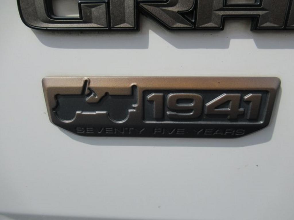 2016 Jeep Cherokee - $18,000
