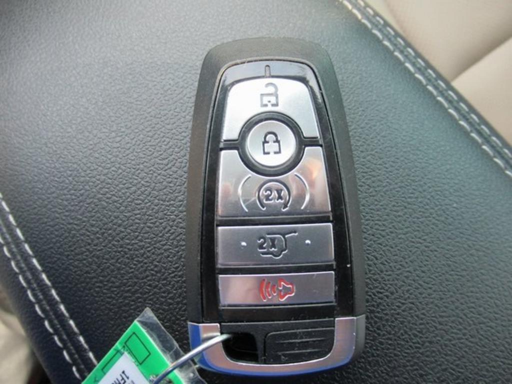 2022 Ford Escape - $24,500