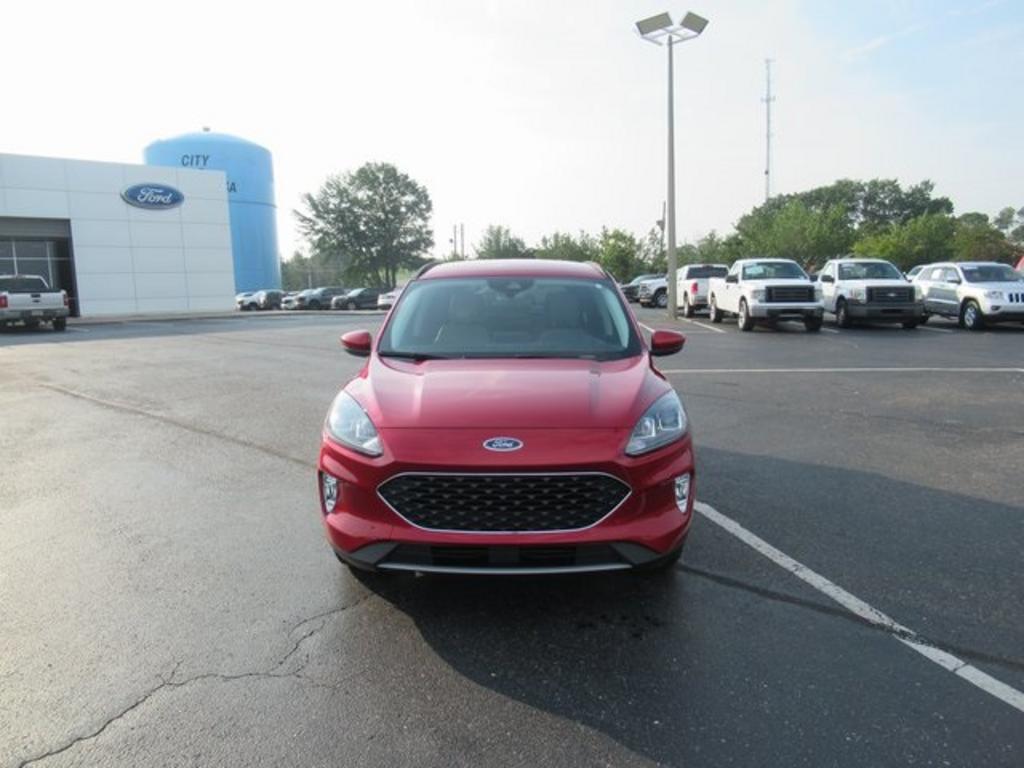 2022 Ford Escape - $24,500