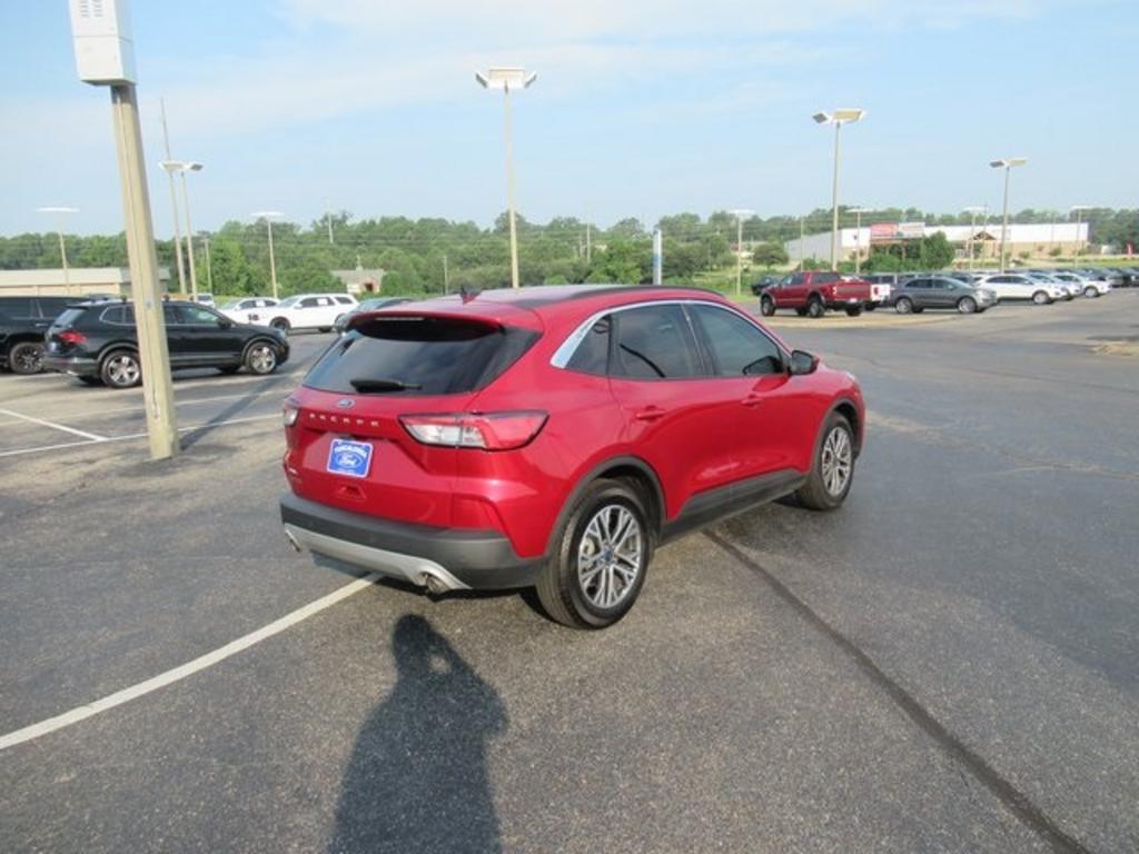 2022 Ford Escape - $24,500