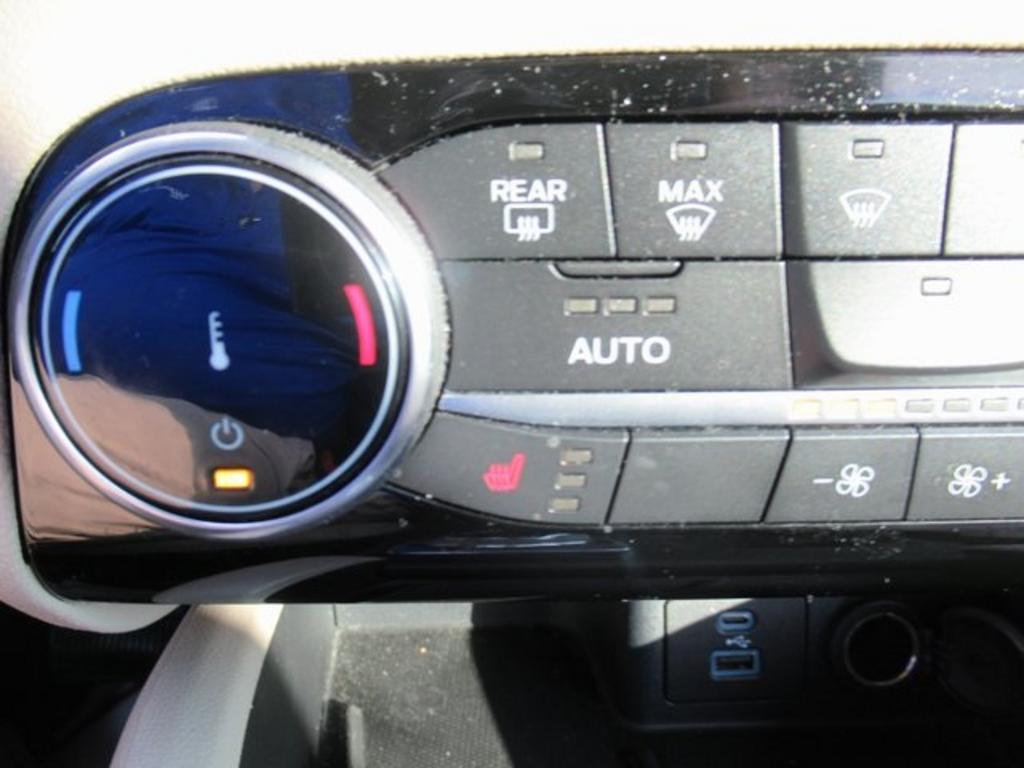 2022 Ford Escape - $24,500
