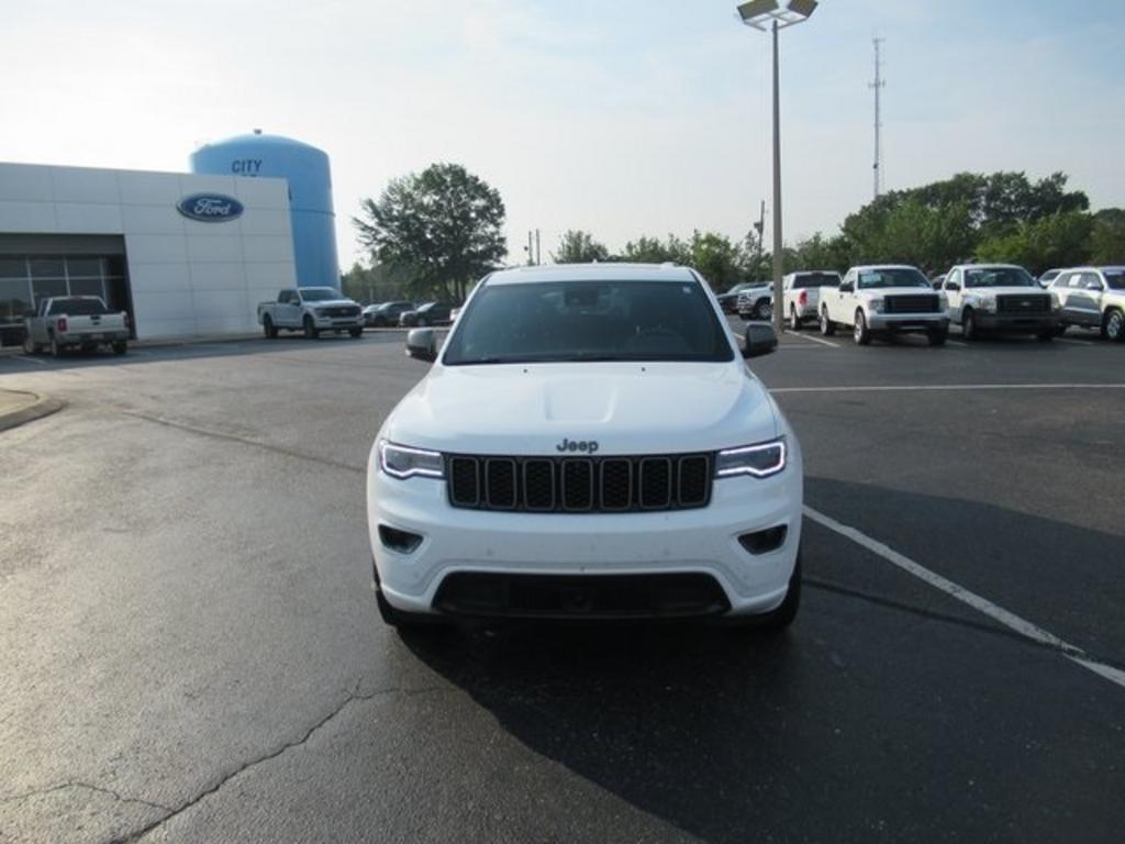 2021 Jeep Cherokee - $32,000