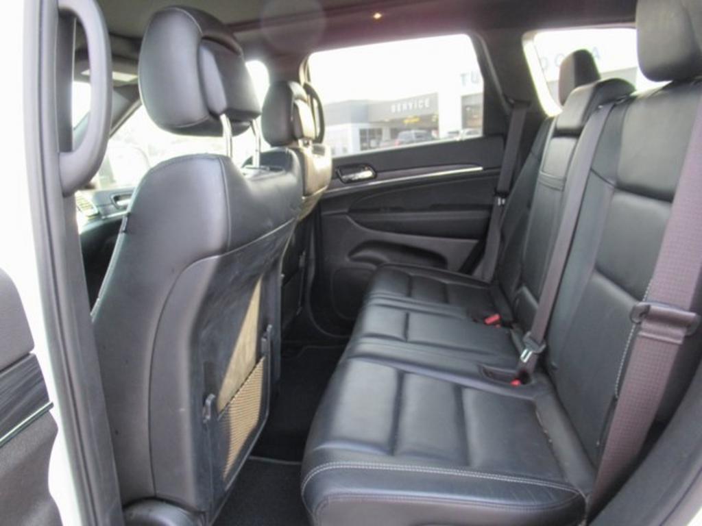 2021 Jeep Cherokee - $32,000