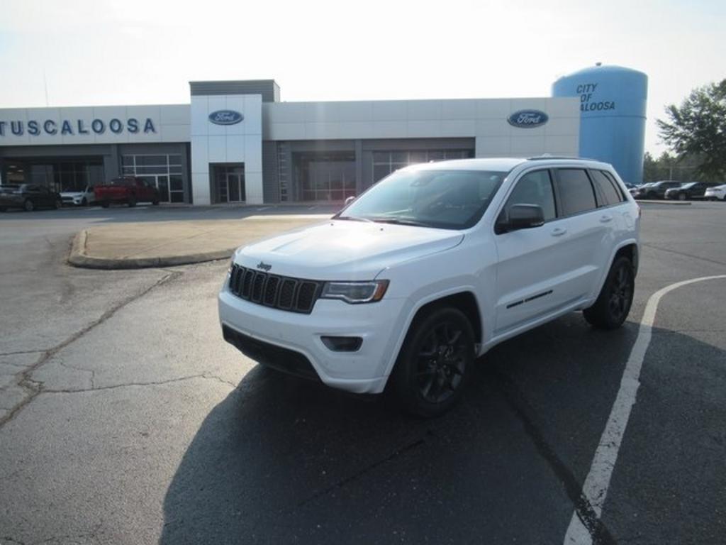 2021 Jeep Cherokee - $32,000