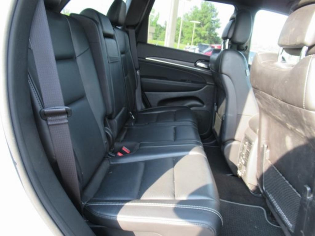 2021 Jeep Cherokee - $32,000