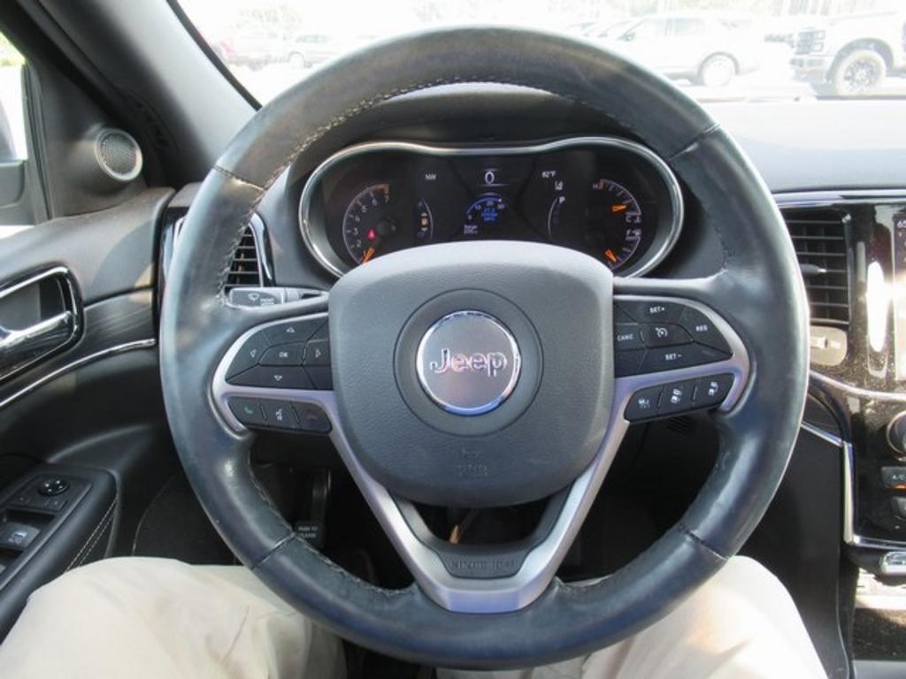 2021 Jeep Cherokee - $32,000
