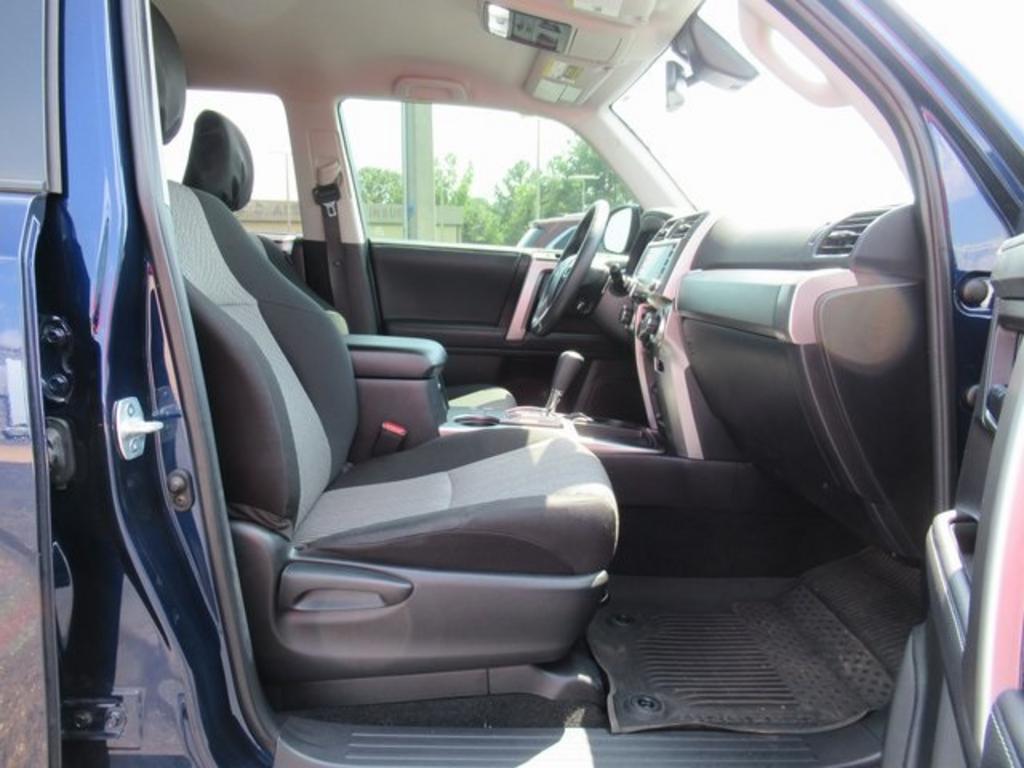 2022 Toyota 4Runner - $35,000