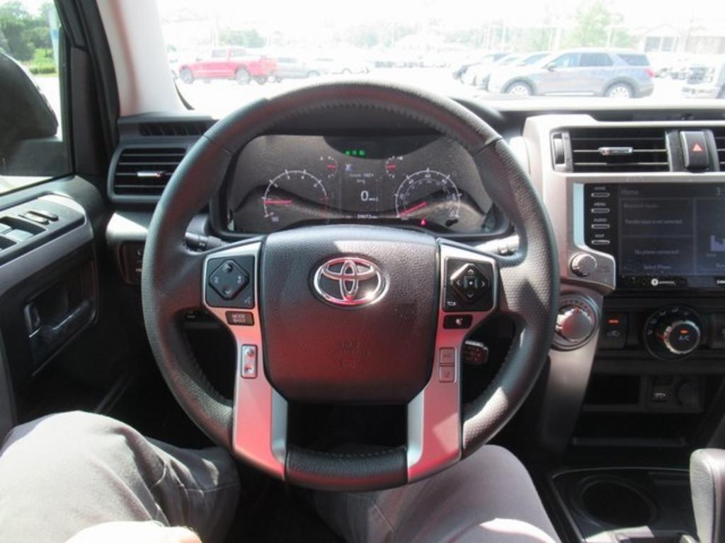 2022 Toyota 4Runner - $35,000
