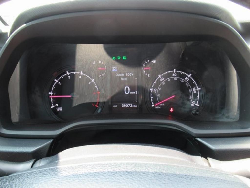 2022 Toyota 4Runner - $35,000
