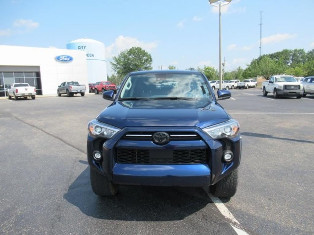 2022 Toyota 4Runner - $35,000