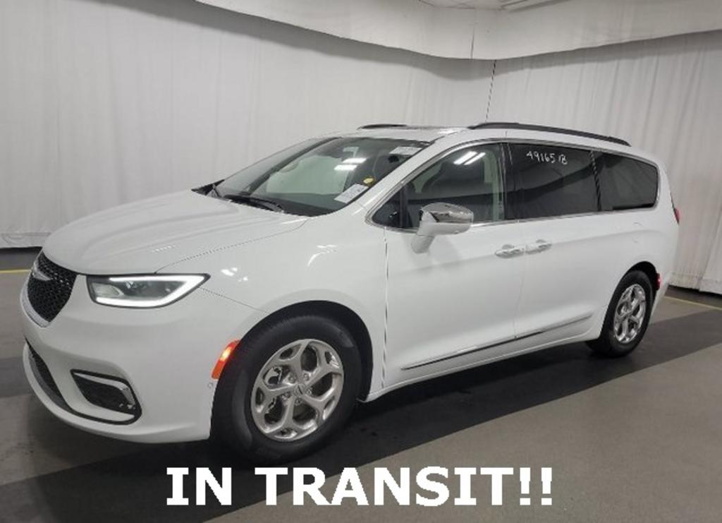 2022 Chrysler Pacifica Limited photo 2