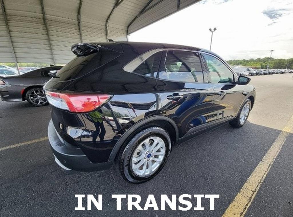 2022 Ford Escape - $24,500