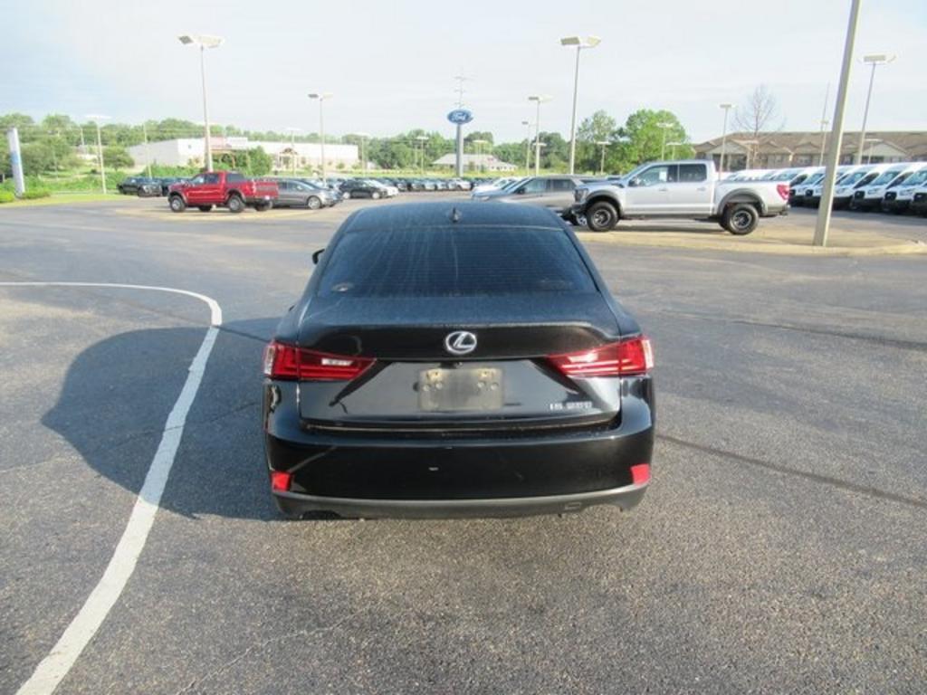 2014 Lexus IS - $14,500