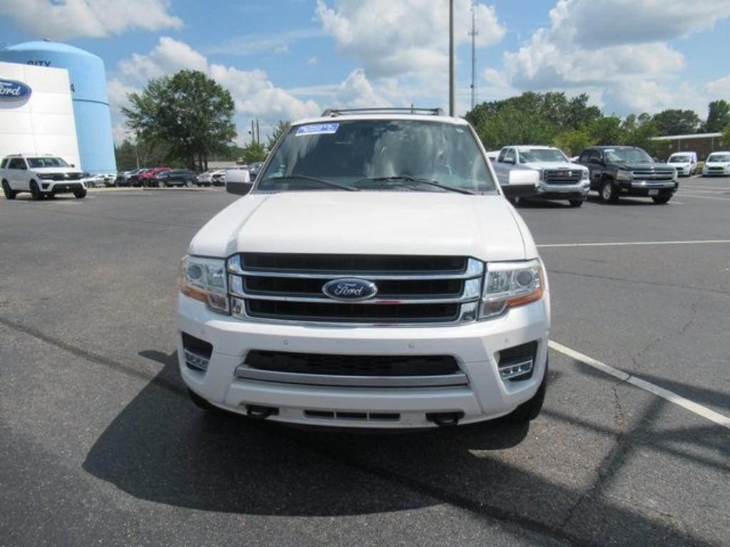 2015 Ford Expedition - $19,000