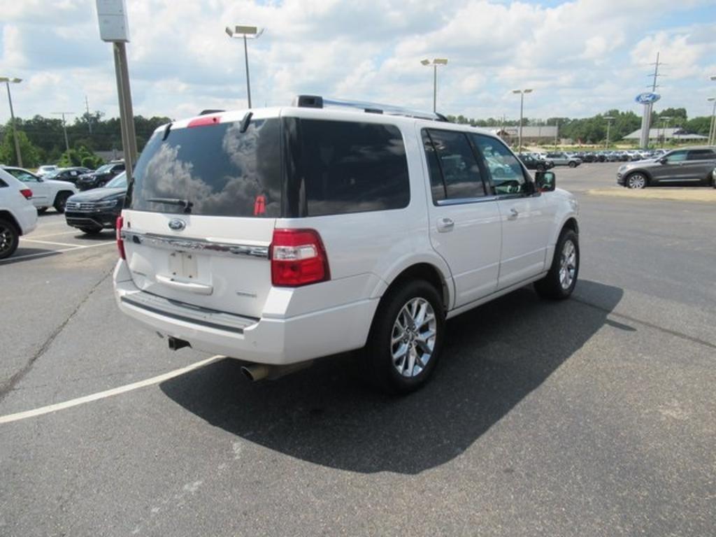 2015 Ford Expedition - $19,000