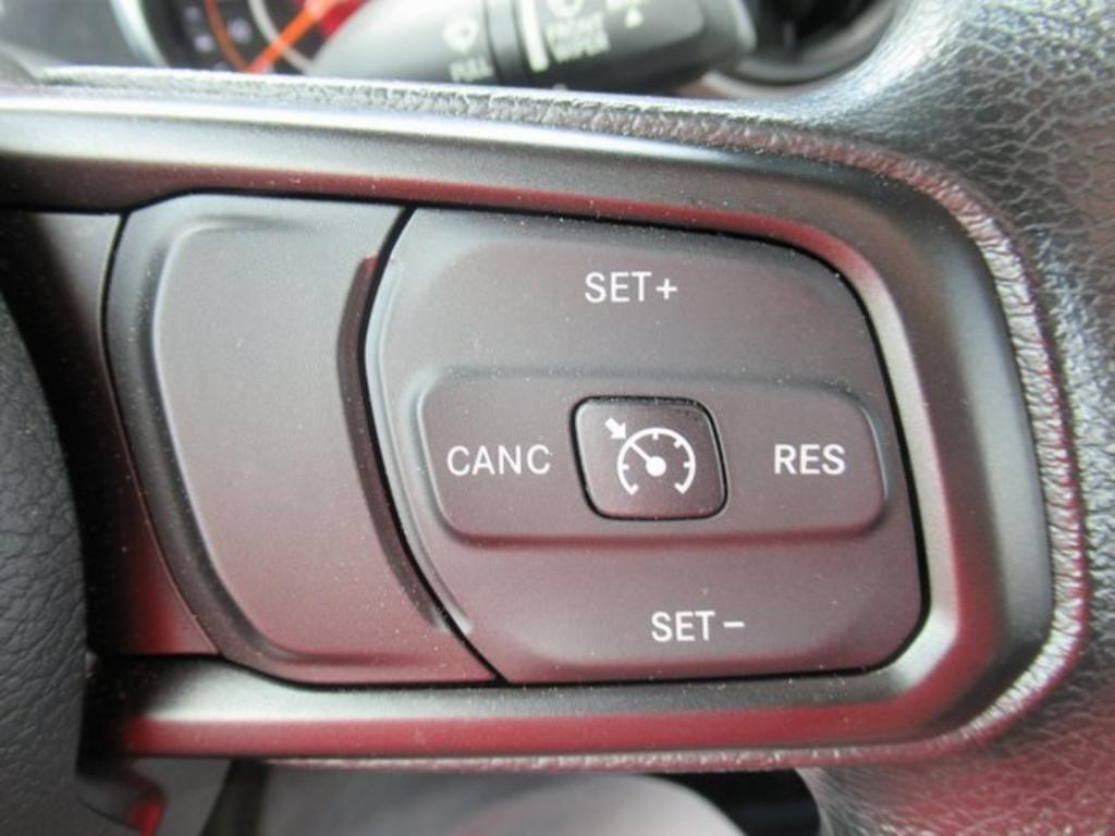 2021 Jeep Gladiator - $39,000