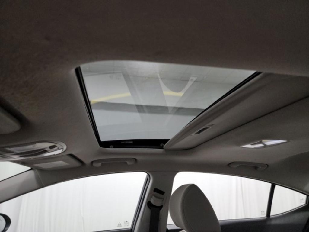 2018 Hyundai Elantra - $16,000