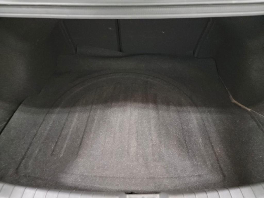 2018 Hyundai Elantra - $16,000