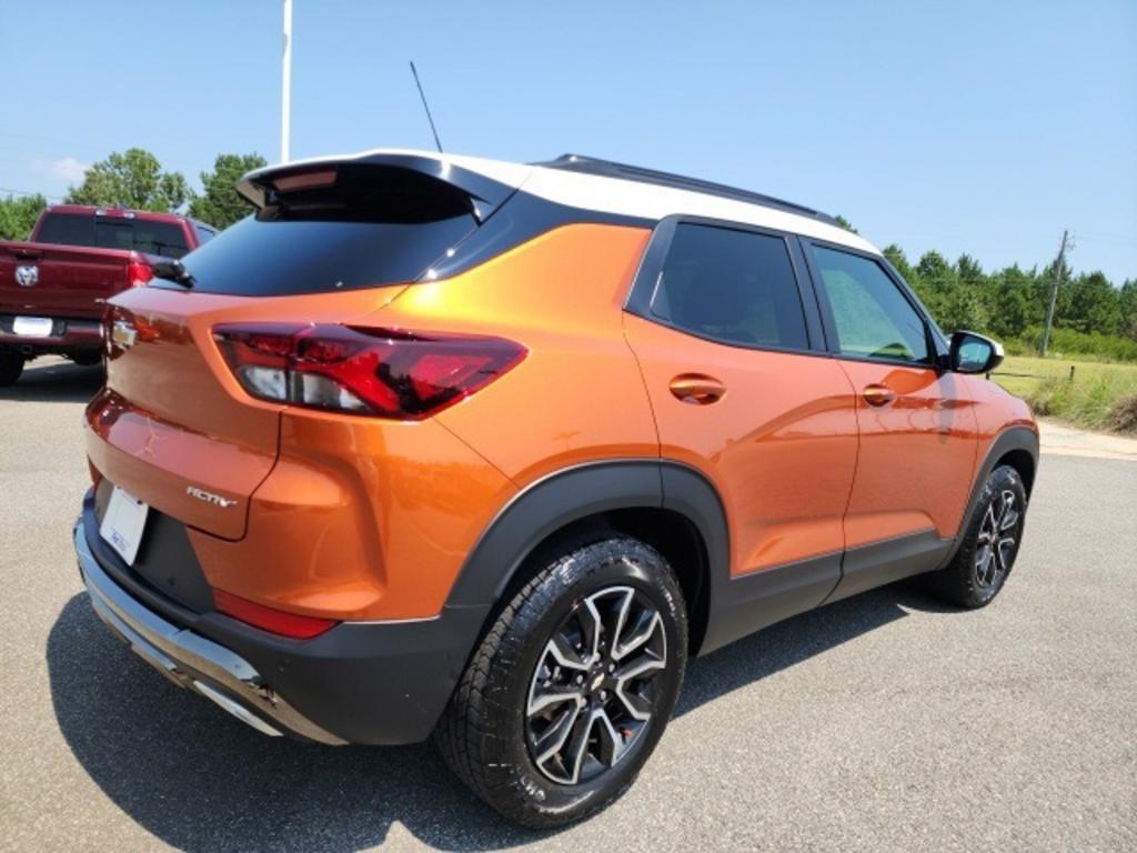 2023 Chevrolet Blazer - $28,000