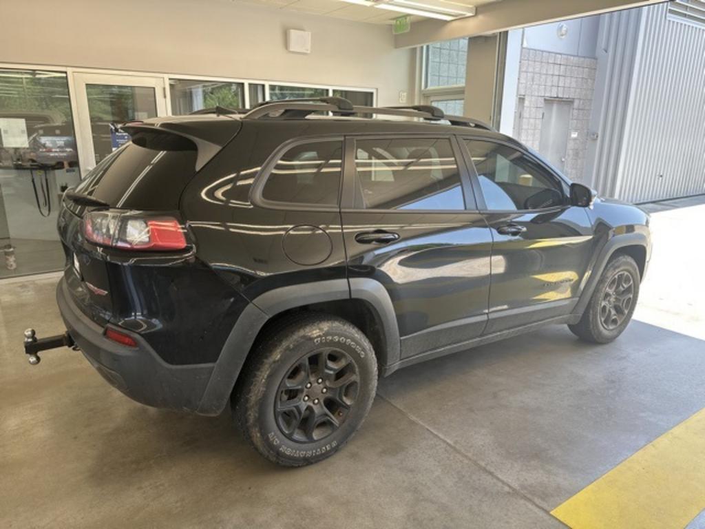 2019 Jeep Cherokee - $20,000