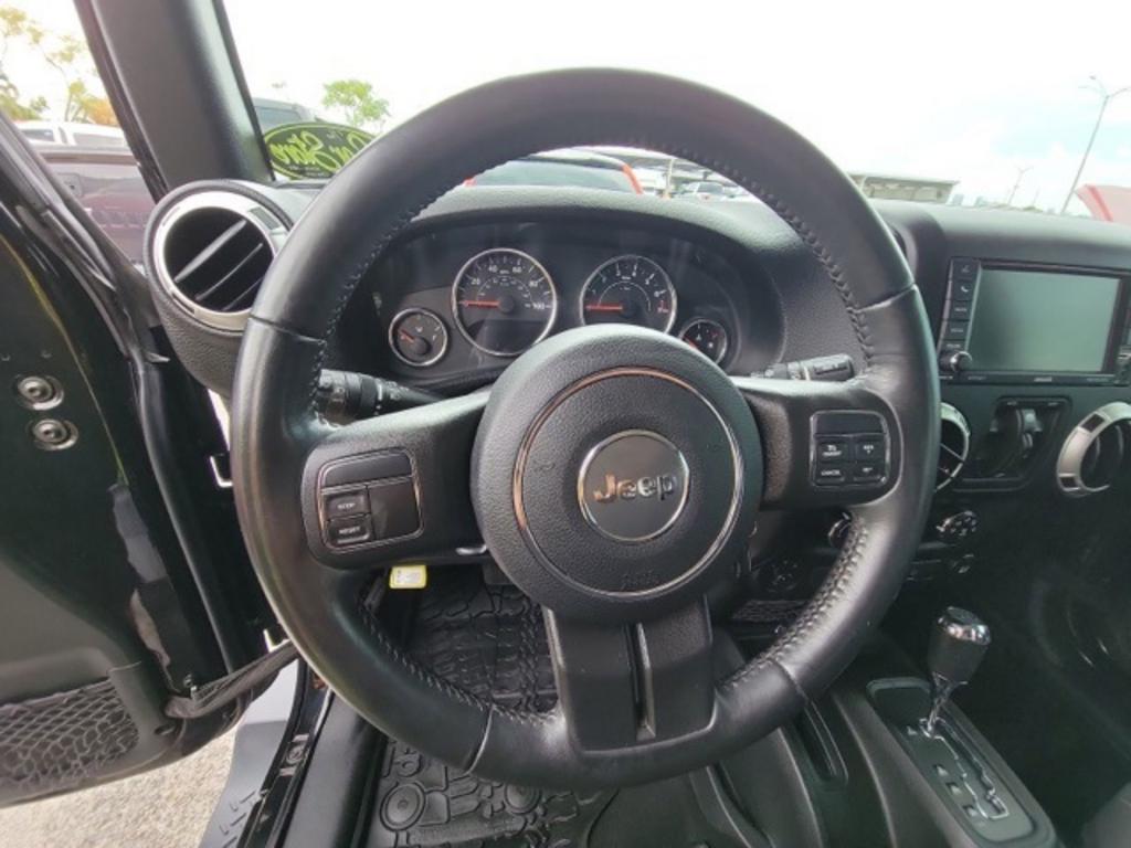 2018 Jeep Wrangler - $32,000