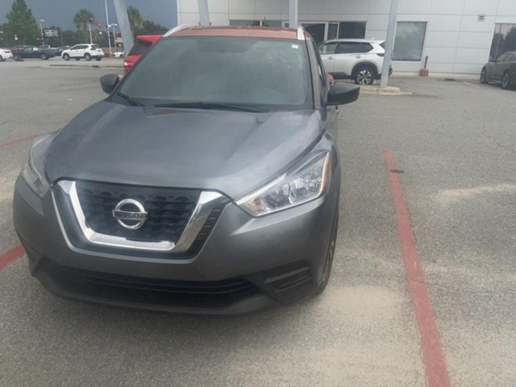 2019 Nissan Kicks - $17,500