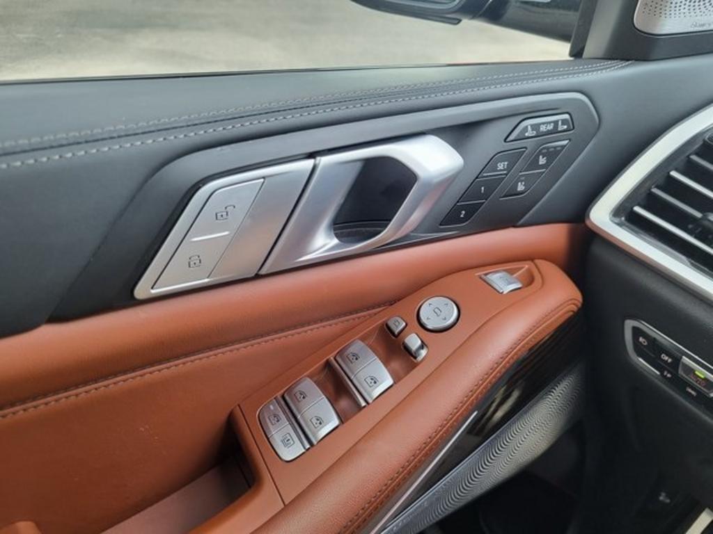 2020 BMW X7 - $61,000