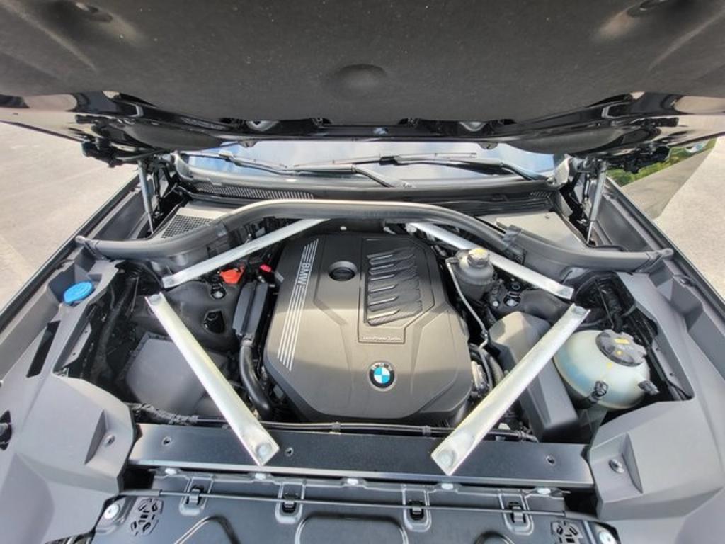 2020 BMW X7 - $61,000