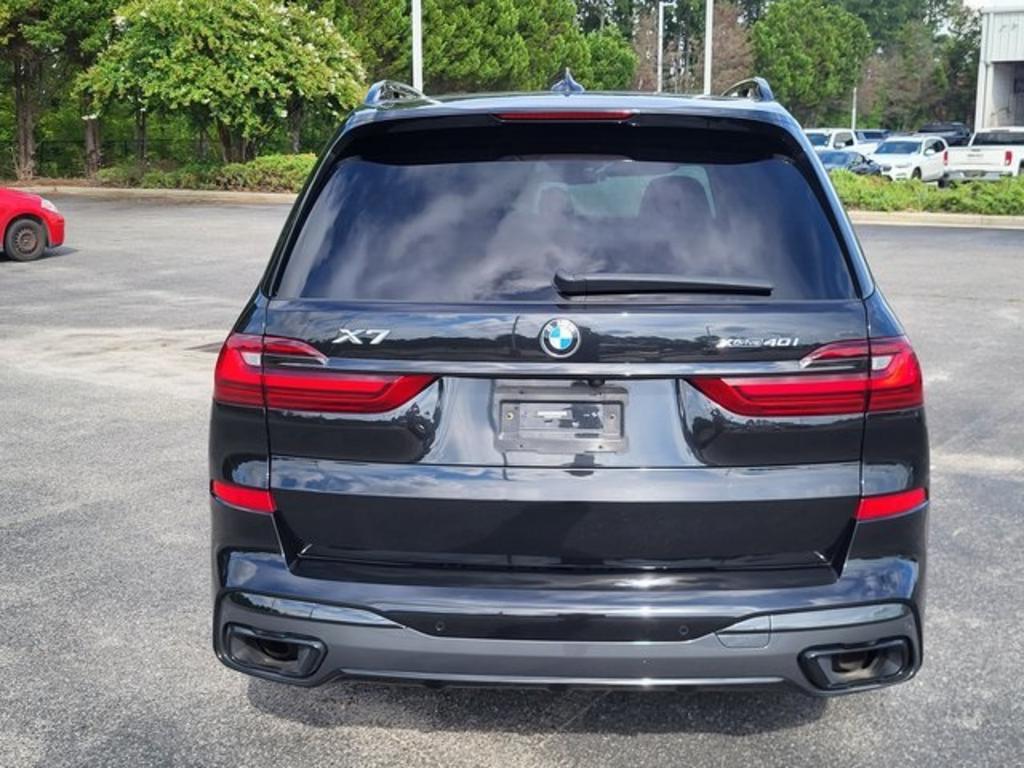 2020 BMW X7 xDrive40i photo