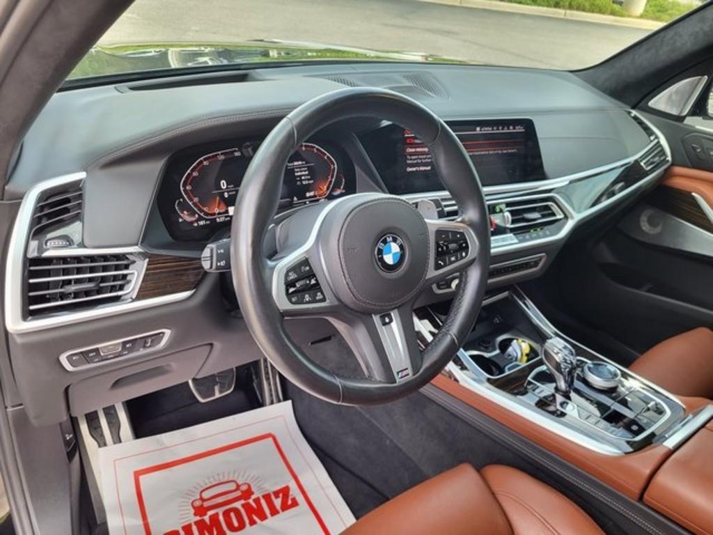 2020 BMW X7 xDrive40i photo