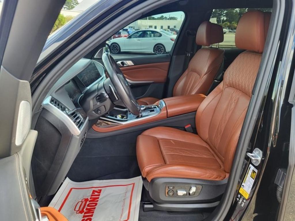 2020 BMW X7 - $61,000