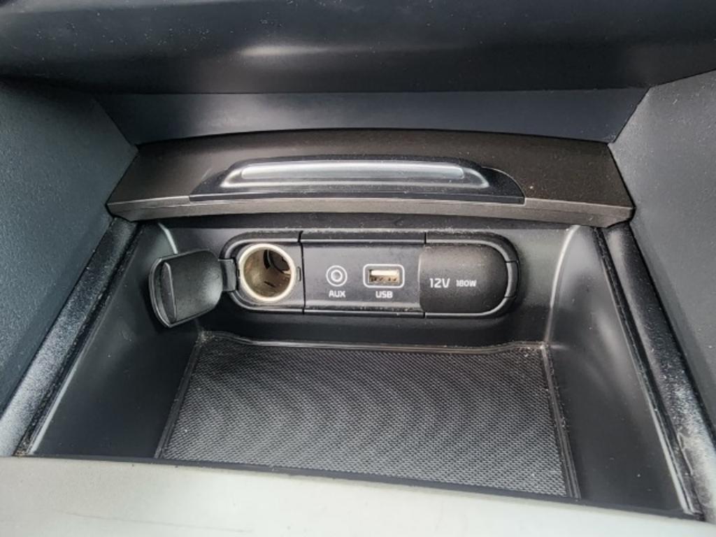 2020 Kia Optima LX photo