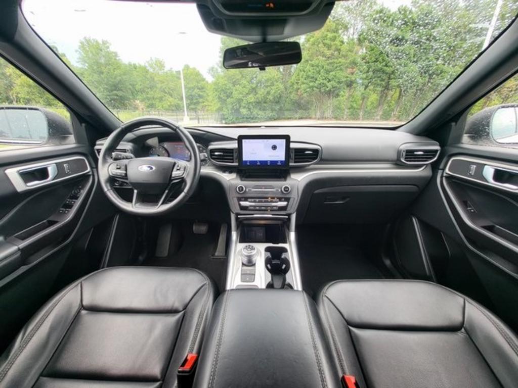 2020 Ford Explorer - $29,000