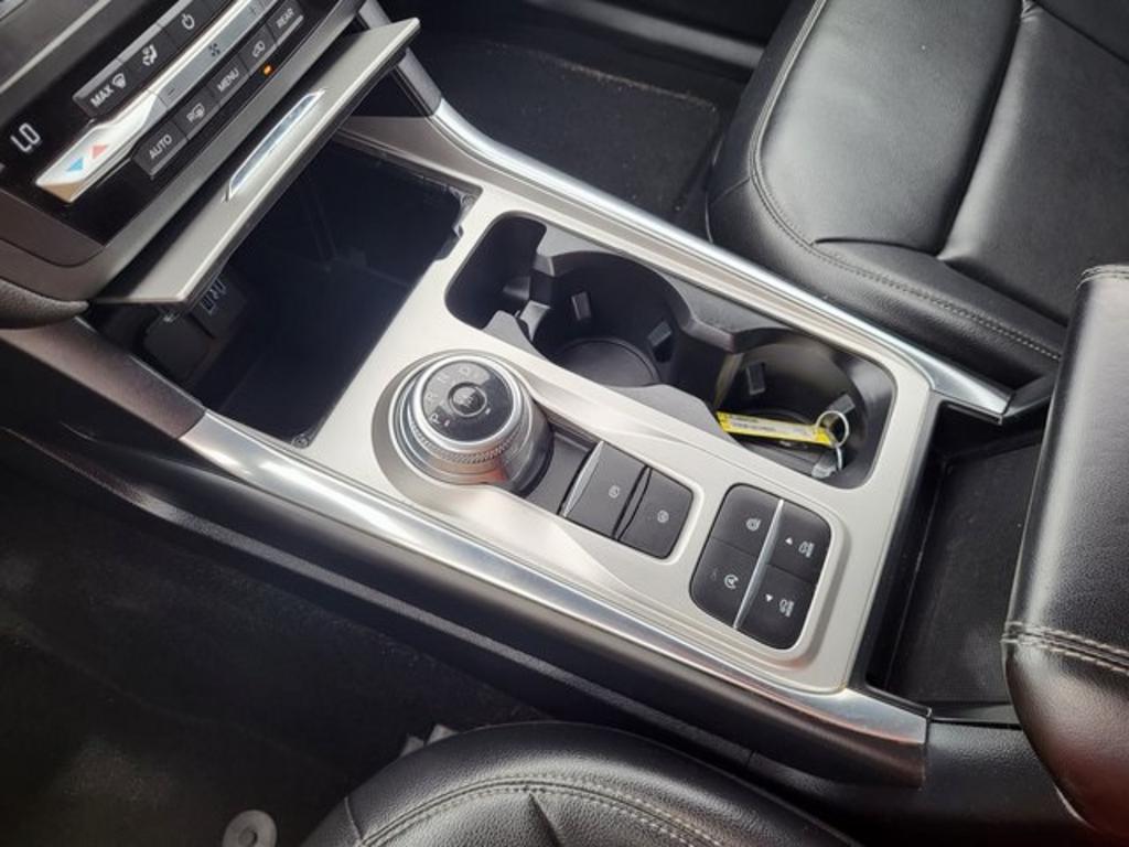 2020 Ford Explorer - $29,000