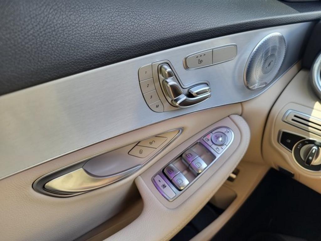 2020 Mercedes-Benz C-Class - $33,000