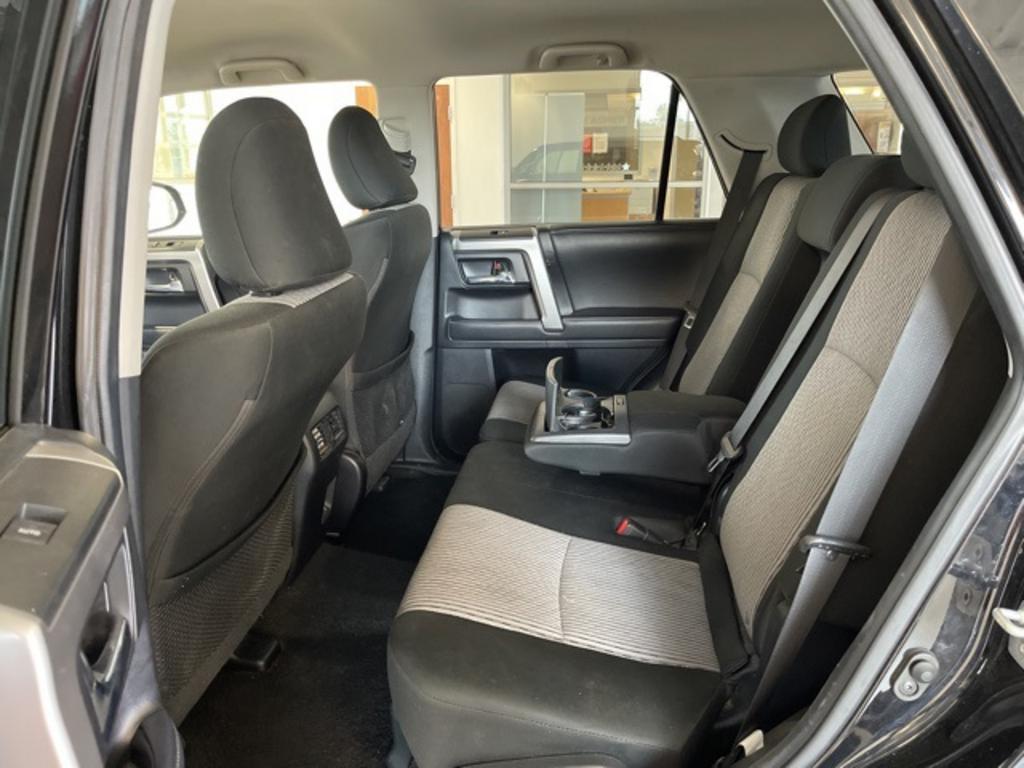 2021 Toyota 4Runner - $31,000