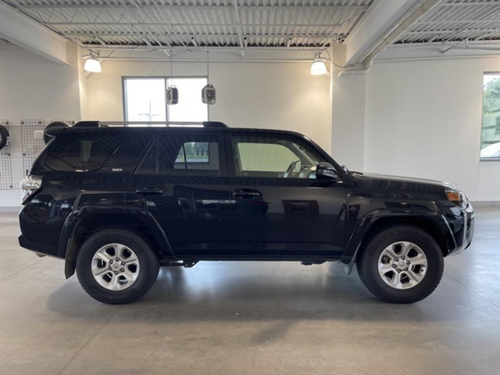 2021 Toyota 4Runner - $31,000