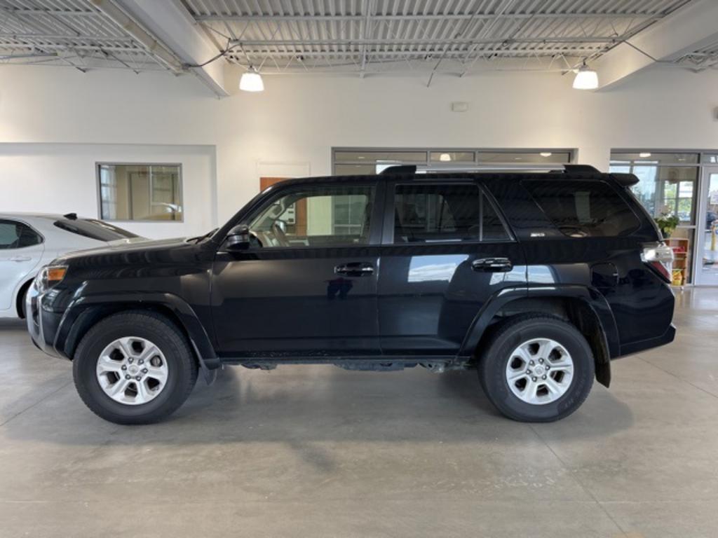 2021 Toyota 4Runner - $31,000