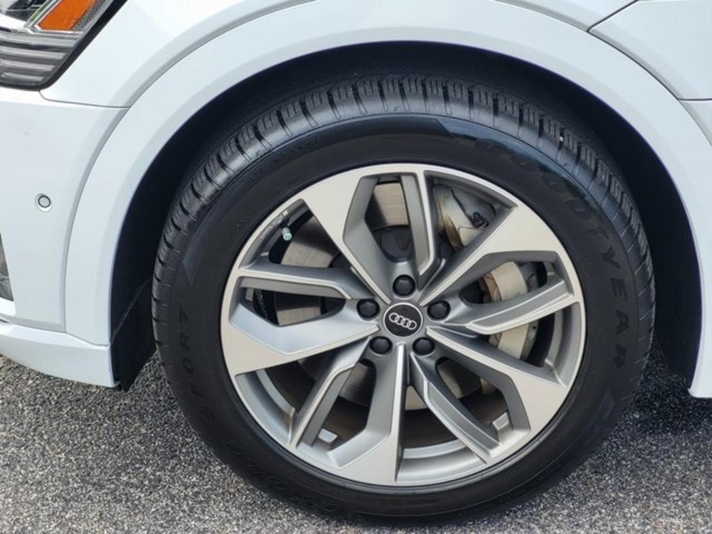 2021 Audi e-tron - $40,500