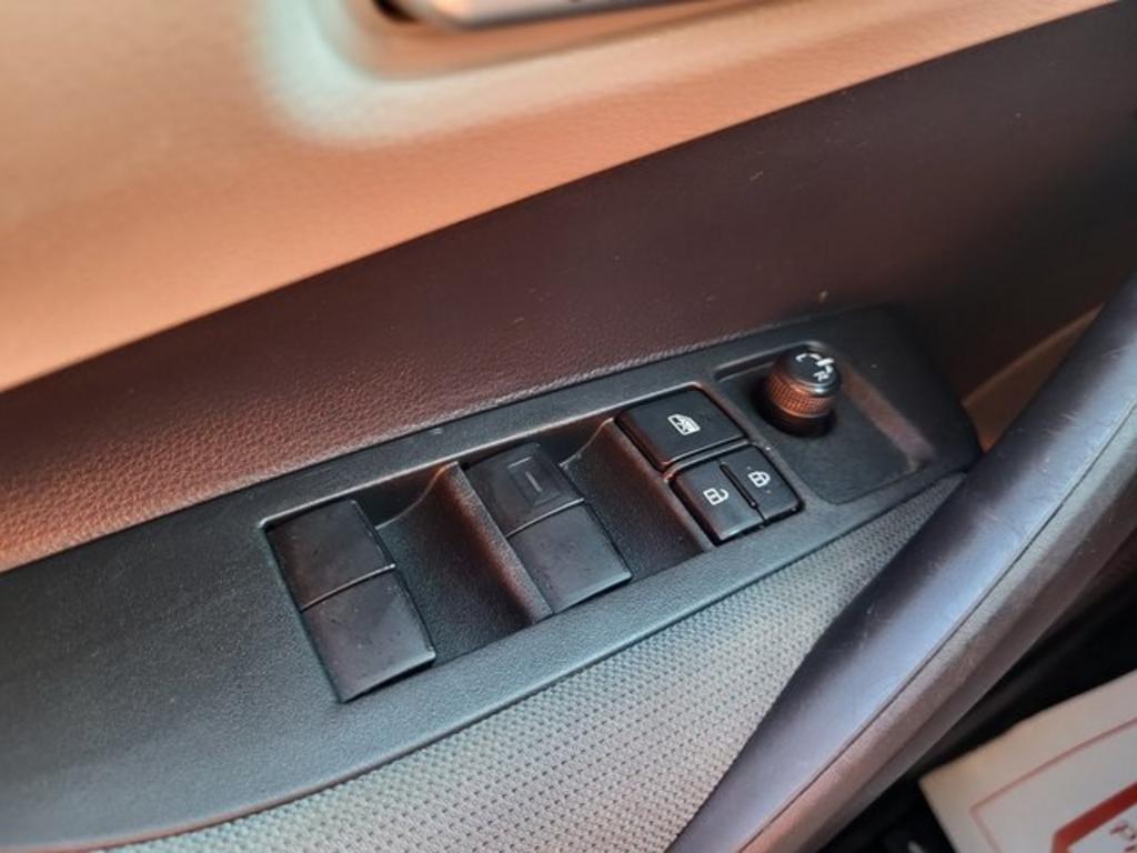 2021 Toyota Corolla - $20,500