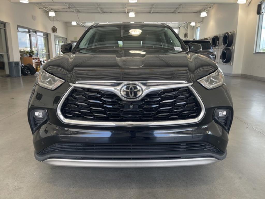 2021 Toyota Highlander - $39,000