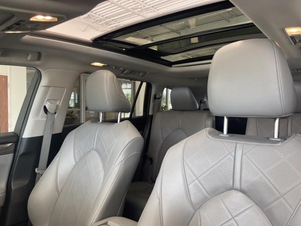 2021 Toyota Highlander - $39,000