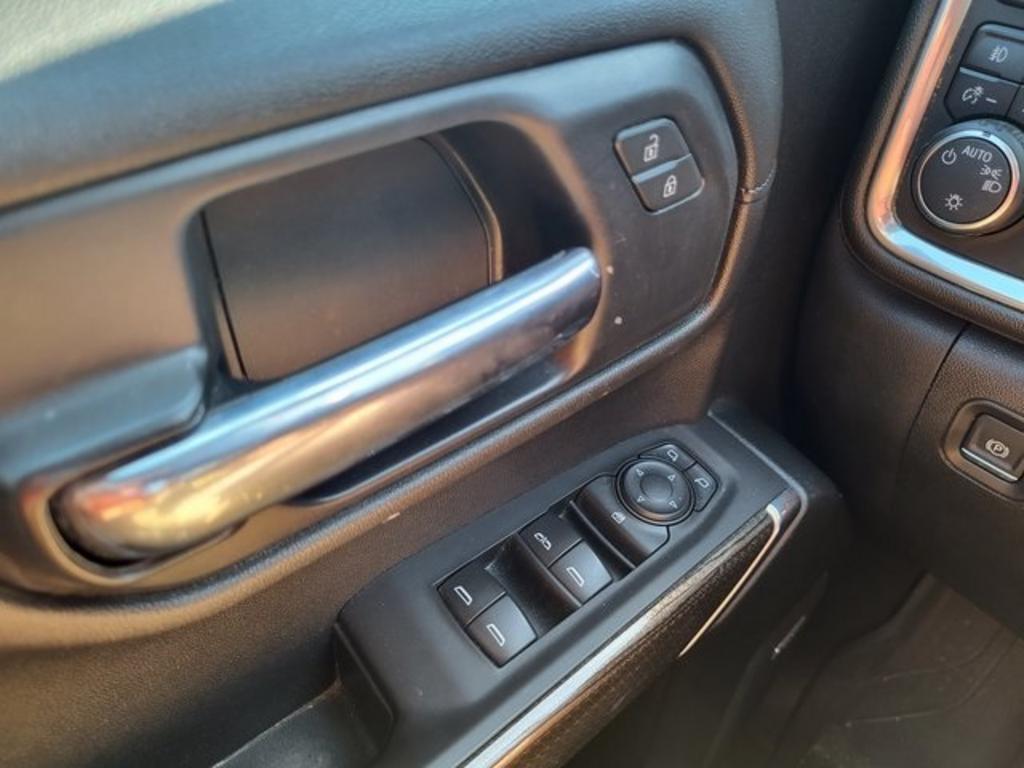 2021 Chevrolet Silverado - $44,500