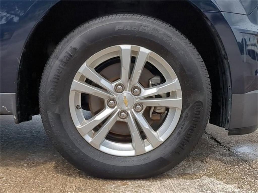 2017 Chevrolet Equinox LS photo