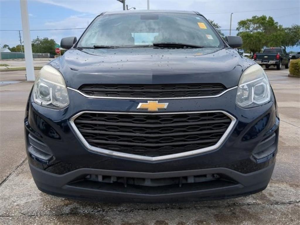 2017 Chevrolet Equinox LS photo